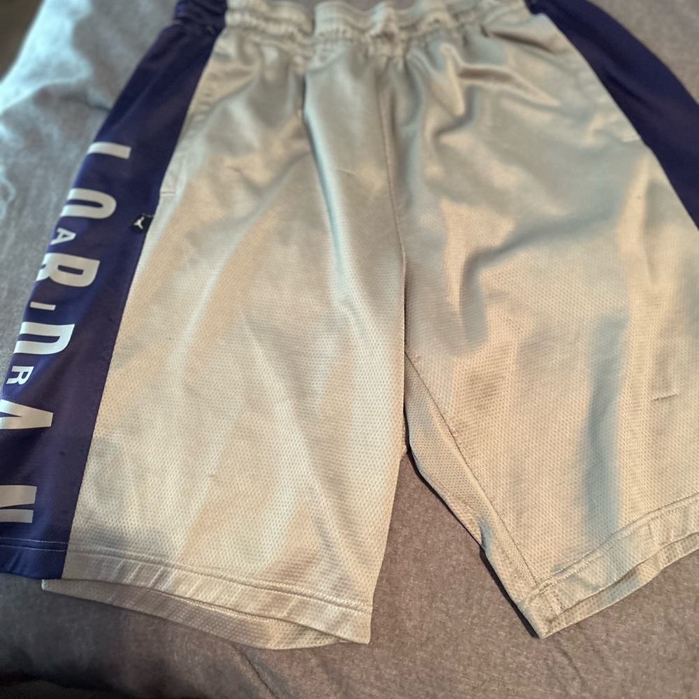 Nike shorts gently used